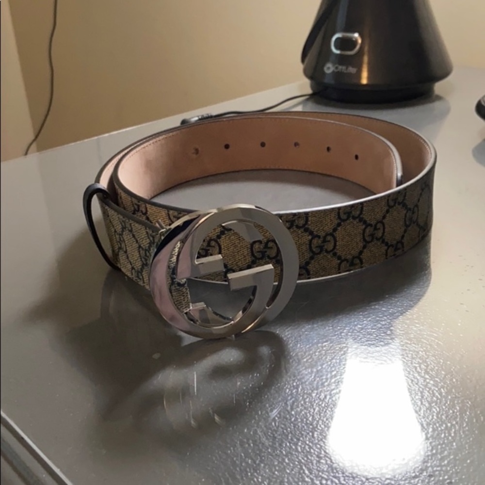 Gucci belt